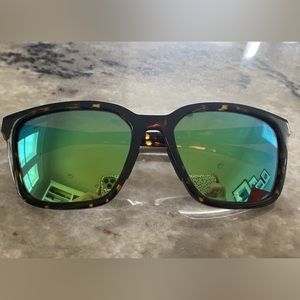 Smith Polarized Shoutout Vintage Tort/ChromaPop Glass Green Mirror Sunglasses